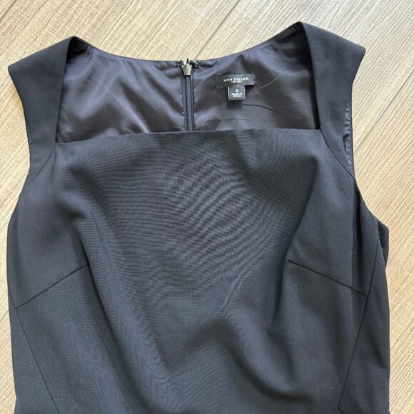 Ann Taylor Black Shift Dress - Size 2 Sleeveless Career Cocktail Wool Lycra - Picture 2 of 6